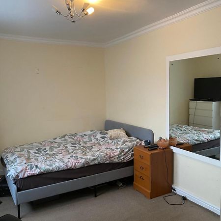 Guest Room Manchester Buitenkant foto